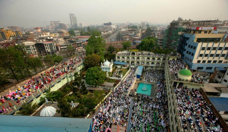 काठमाडौंमा यसरी मनाइयो इद (फोटो फिचर)