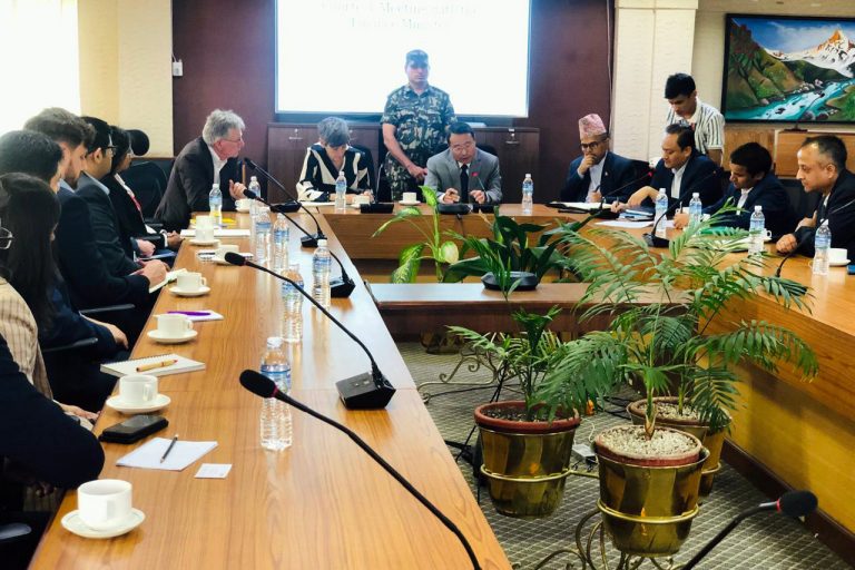 १४ अन्तर्राष्ट्रिय वित्तीय संस्थाका प्रतिनिधिद्वारा अर्थमन्त्रीसँग भेट, नेपालमा लगानी विस्तार गर्न इच्छुक