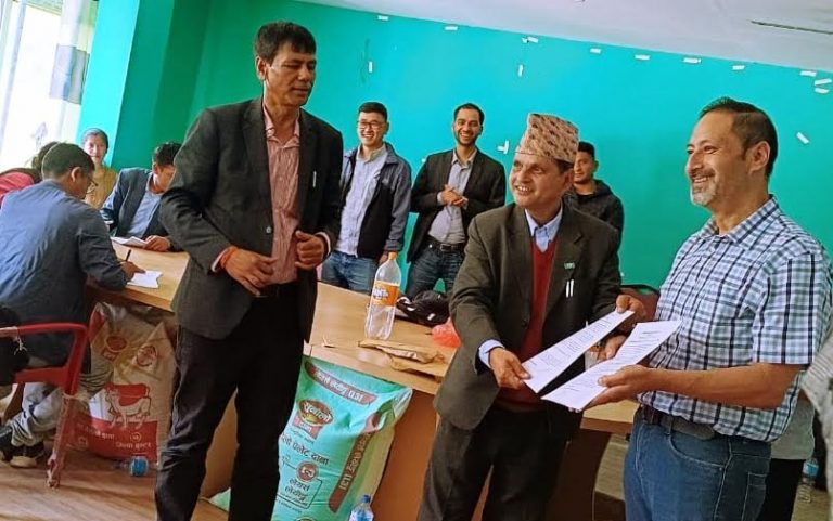 श्रीनगर एग्रिटेक र प्रदेश कृषि सहकारी संघ बागमतीबीच सम्झौता