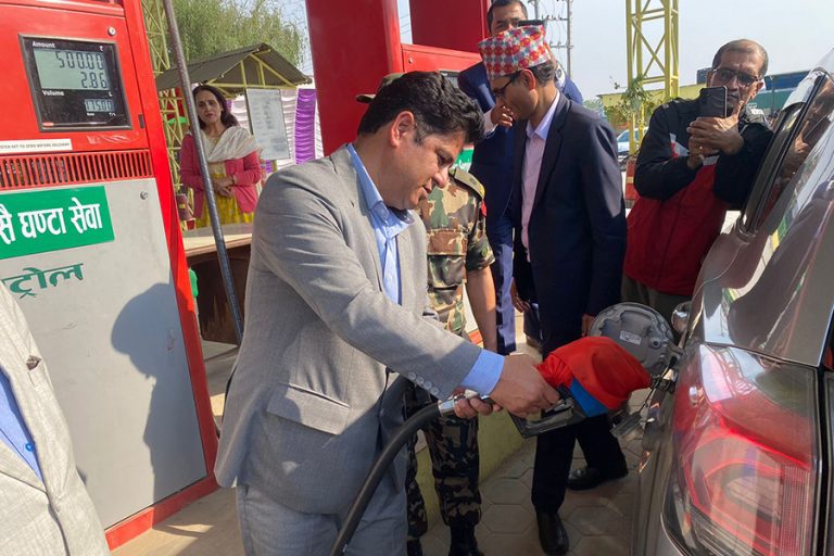 प्रहरीपछि अब साझाको पेट्रोल पम्प २४ सै घण्टा खुल्ने