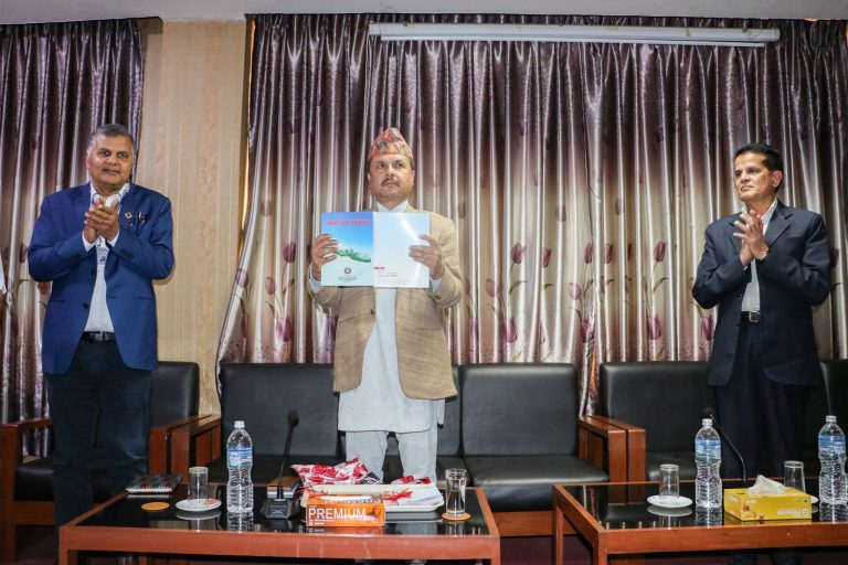 नेपालीको औसत आयु ७१.३ वर्ष, पुरुषभन्दा महिलाको आयु बढी