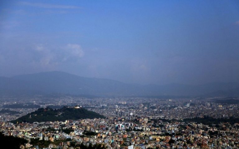 काठमाडौं उपत्यकाको तापक्रम ३३ डिग्री सेल्सियस पुग्ने