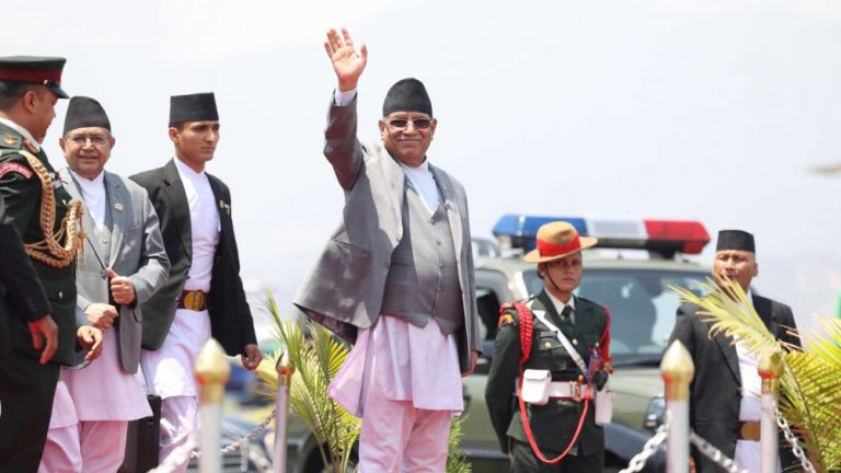 मोदीको शपथ समारोहमा सहभागी हुन भारत उडे प्रधानमन्त्री ‘प्रचण्ड’