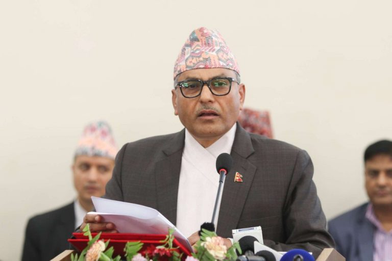 बैदेशिक रोजगारीका लागि श्रम स्वीकृति लिएका नेपालीलाई विनाधितो ऋण