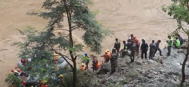 भेटिएनन् त्रिशूलीमा गायव बस, आइतबार ८ बजेबाट पुनः खोजिने