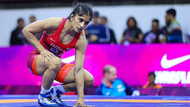 पेरिस ओलम्पिकमा तौल विवादपछि फाइनल गुमाएकी भारतीय कुस्तीवाजले छाडिन कुस्ती