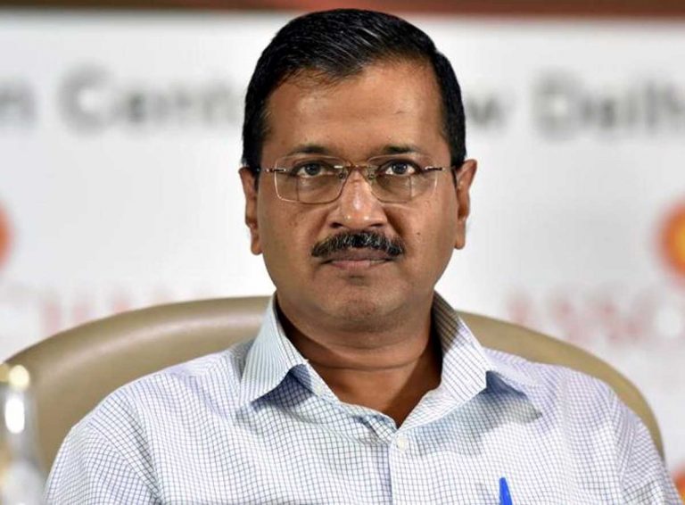 दिल्ली विधानसभा निर्वाचन रुझान : कमजोर देखिए केजरीवाल
