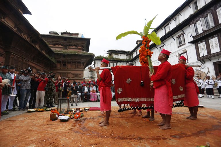 बडा दशैंको सातौं दिन, आज फूलपात्री भित्राइदैं