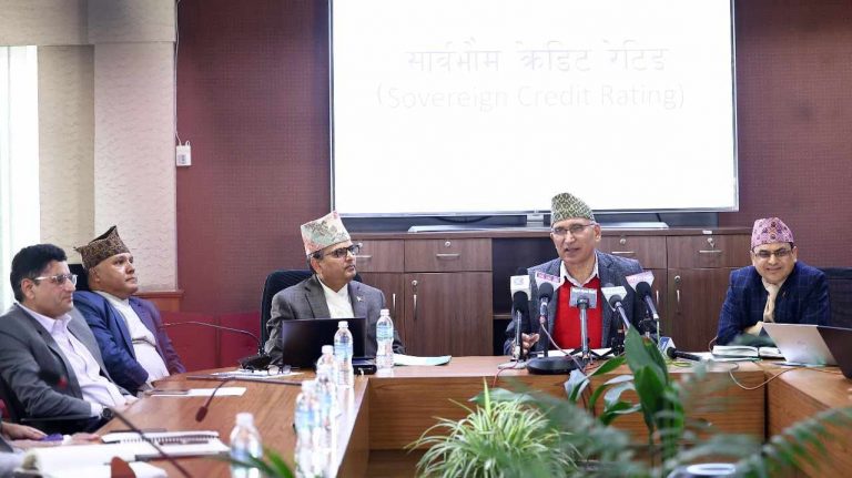 ‘कन्ट्री रेटिङले नेपालमा लगानी गर्न सुरक्षित र प्रतिफलयुक्त रहेको प्रमाणित गर्यो’ :अर्थमन्त्री