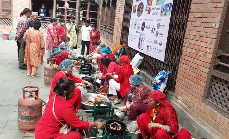 पर्यटन बोर्डमा सेलरोटी पकाउने प्रतियोगिता
