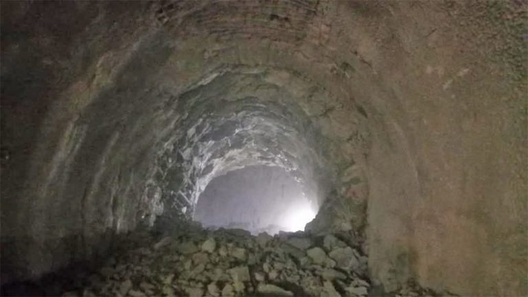 सिद्धबाबा सुरुङमार्गको मूख्य सुरुङ आज छिचोलिँदै