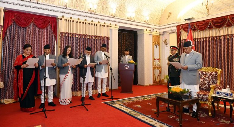 पाँच देशका  नियुक्त  राजदूतहरुले लिए शपथ