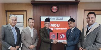 ग्लोबल आइएमई र इन्फोडेभलपर्सबिच बैंकमा बजेट ३६० सफ्टवेयर प्रयोग सम्बन्धी सम्झौता