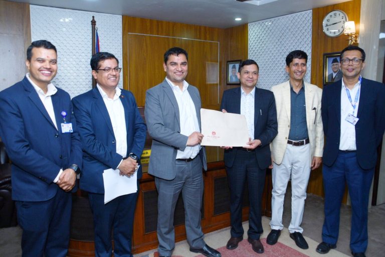 स्वास्थ्य बीमा बोर्डको अध्यक्षमा सुर्यबहादुर थापा नियुक्त