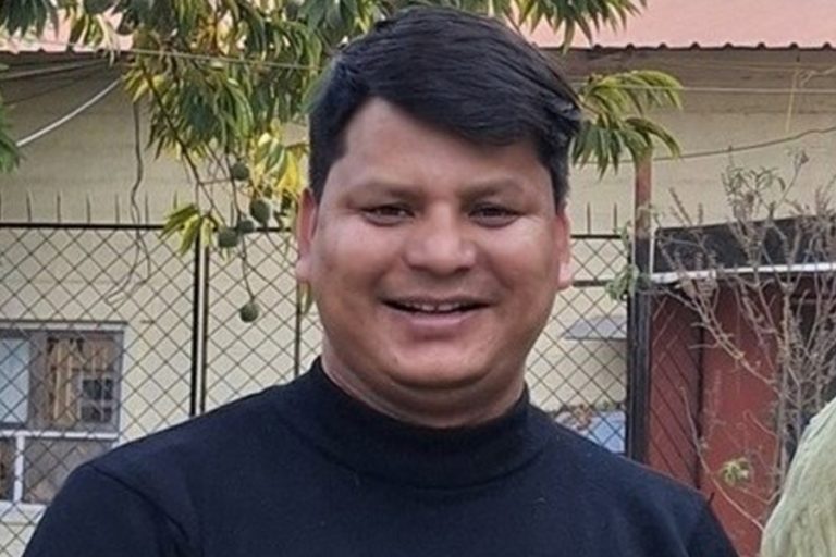 प्रचण्डको तस्वीर जलाउने व्यक्ति पक्राउ