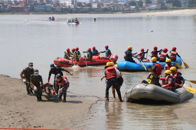 सप्तकोशीमा अभ्यास गर्दै गर्दा गोताखोर बेपत्ता