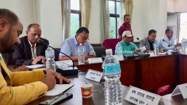 सार्वजनिक यातायात बचाउ आन्दोलनमा ट्रक व्यवसायी महासंघको  सहभागिता रहने