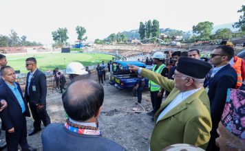 निर्माणाधीन त्रिभुवन विश्वविद्यालय क्रिकेट मैदान निरीक्षणमा पुगे प्रधानमन्त्री