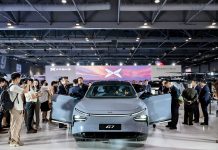 XPENG G7 Hits 10,000 Orders in Just 46 Minutes!