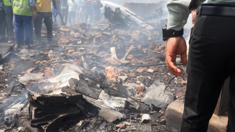 एयर इन्डियाको जहाज दुर्घटना: मृतककाे संख्या २६० जना पुग्याे
