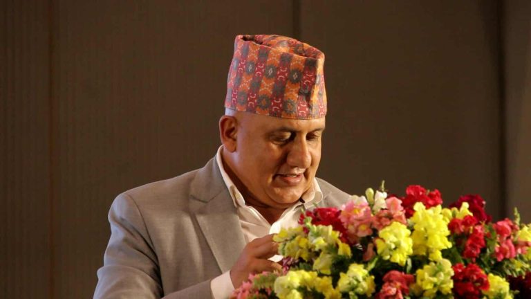 बाह्य ऋण बोझले दिगो विकासका लक्ष्य प्राप्ती जोखिममा