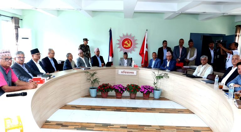 एमालेमा ७० वर्ष उमेर हद र दुई कार्यकालको व्यवस्था हट्यो