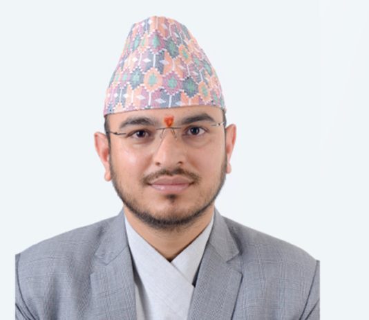 बीमा प्राधिकरणका निवर्तमान अध्यक्ष ओझालाई पदमुक्त गर्ने आदेशमा रोक