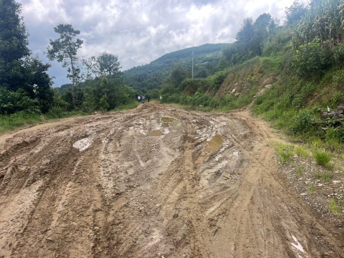simaltari macchi road