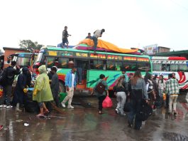 दसैँ सुरु भएपछि साढे पाँच लाखले छाडे उपत्यका