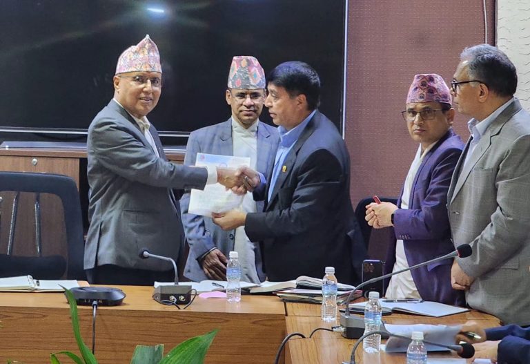 अर्थतन्त्रको पुर्ननिर्माण, पुनरोत्थानमा निजी क्षेत्रले सरकारसँग सहकार्य गर्ने