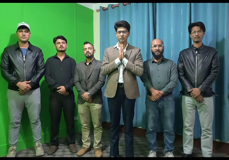 मिरज ढुंगानाले गरे नयाँ  दलकाे घाेषणा