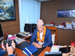 कार्यभार सम्हाल्दै शाक्यले भने ‘बाँकी कार्यकाल अझ बढी मिहिनेतको साथ काम गर्छु’