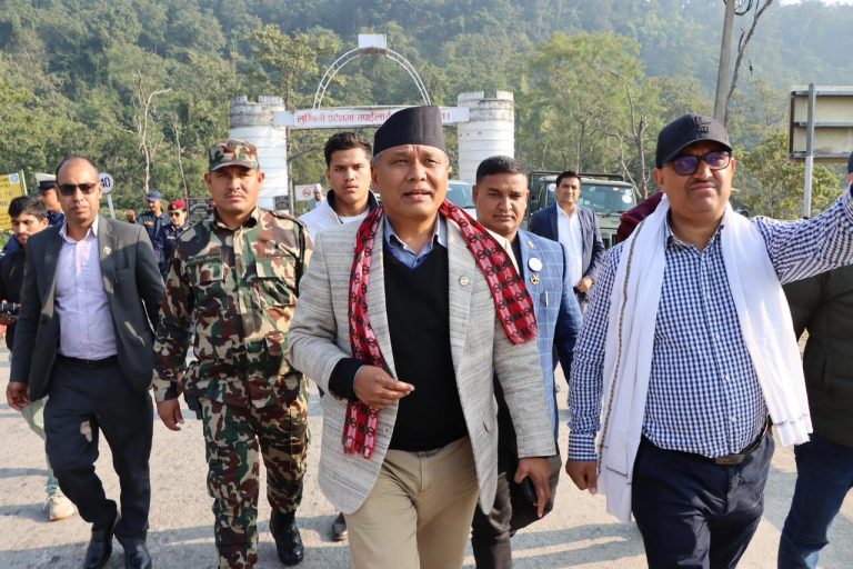 १०,८०० मेगावाटको कर्णाली चिसापानी जलविद्युत अगाडि बढाउँदै सरकार