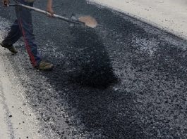 कञ्चनपुरको मोहना नदी-दैजी सडक निर्माणको ठेक्का तोडियो