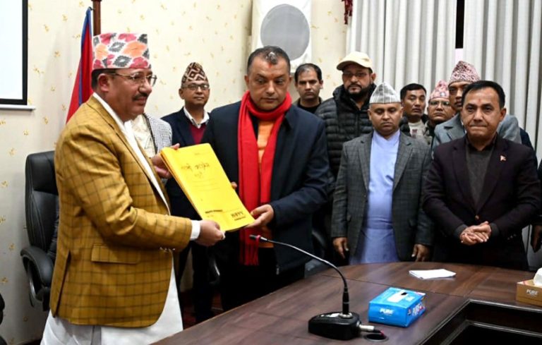 गगन थापा नेतृत्वको कांग्रेसलाई निर्वाचन आयोगले दियो वैधता