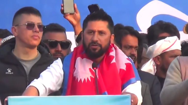 डिस्चार्ज भए रवि लामिछाने