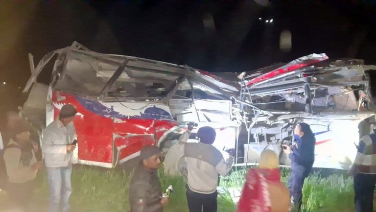 बैतडी जन्ती बस दुर्घटना : मृतककाे संख्या १३ पुग्याे