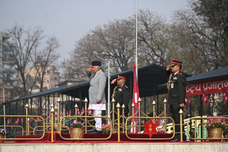 राष्ट्रपतिकाे उपस्थितिमा मनाइयाे प्रजातन्त्र दिवस