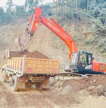 रुद्रवेणी–वामीटक्सार सडक अवरुद्ध हुने