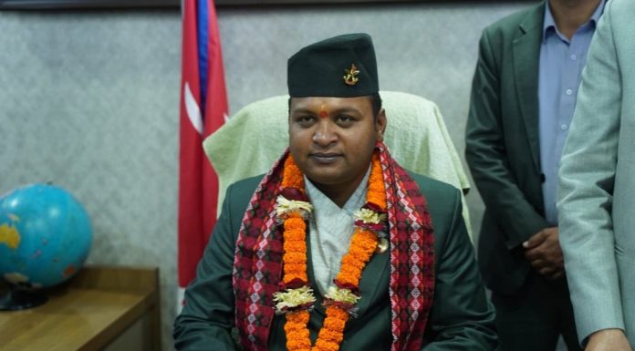 सिपयुक्त जनशक्ति निर्माण गर्न ५ वर्षे रणनीतिक योजना निर्माण गर्ने श्रम, रोजगार तथा सामाजिक सुरक्षामन्त्री साहको निर्णय