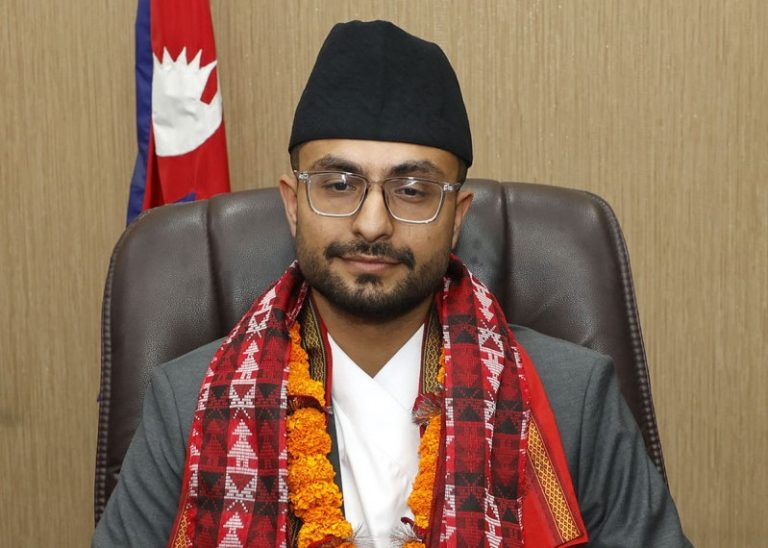 सरकारको प्रवक्ताको जिम्मेवारी शिक्षा तथा खेलकुदमन्त्री पोखरेललाई