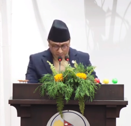 बजेट भाषण प्रस्तुत हुँदै