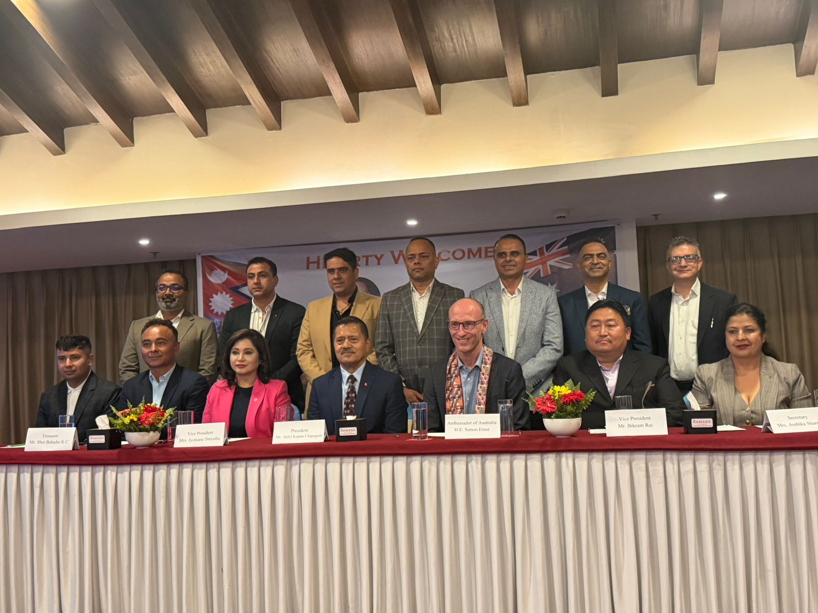 नेपाल–अस्ट्रेलिया उद्योग वाणिज्य संघको अध्यक्षमा पुनः चापागाईं, राजदूत अन्स्र्टको स्वागत