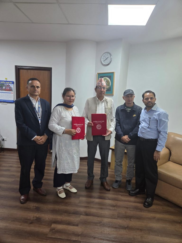 तामाकोशी गाउँपालिकाले नागरिक पेन्सन योजना सञ्चालन गर्ने, लगानी कोषसँग सम्झौता