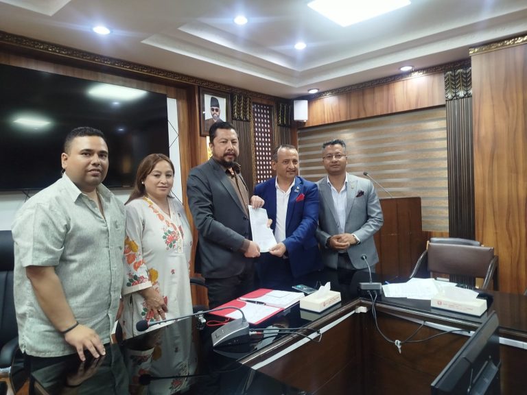 इप्पानले ऊर्जामन्त्रीलाई बुझायो ३८ बुँदे मागपत्र, समस्या समाधानका लागि उच्चस्तरीय समिति गठन गरिने