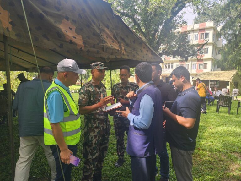 अपर त्रिशूली ३ ‘ए’ मा हेलिकप्टर अवतरण, विद्युत् पुनर्स्थापनाका लागि उच्चस्तरीय टोली फिल्डमा