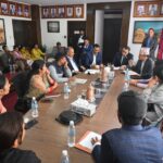 अर्थमन्त्रीले भोटेकोशी बाढीमा मृतक र वेपत्ता कर्मचारीका परिवार भेटे